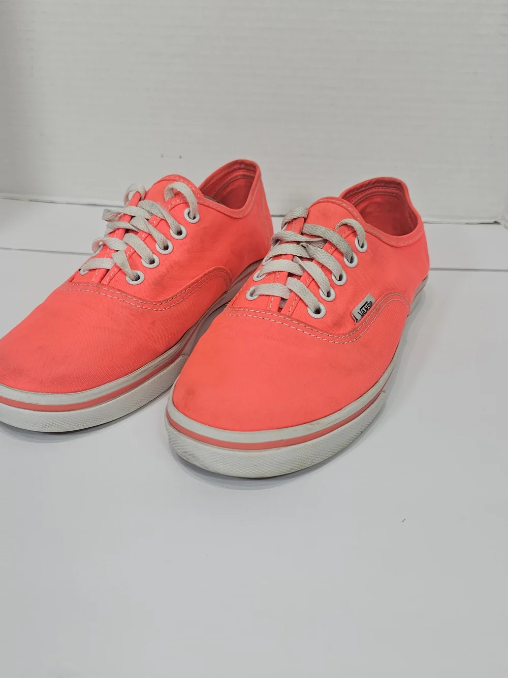 Vans classic low